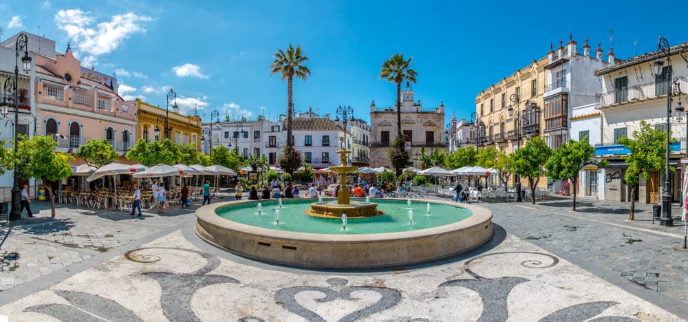 Plaza del Cabildo durante el free tour por Sanlúcar